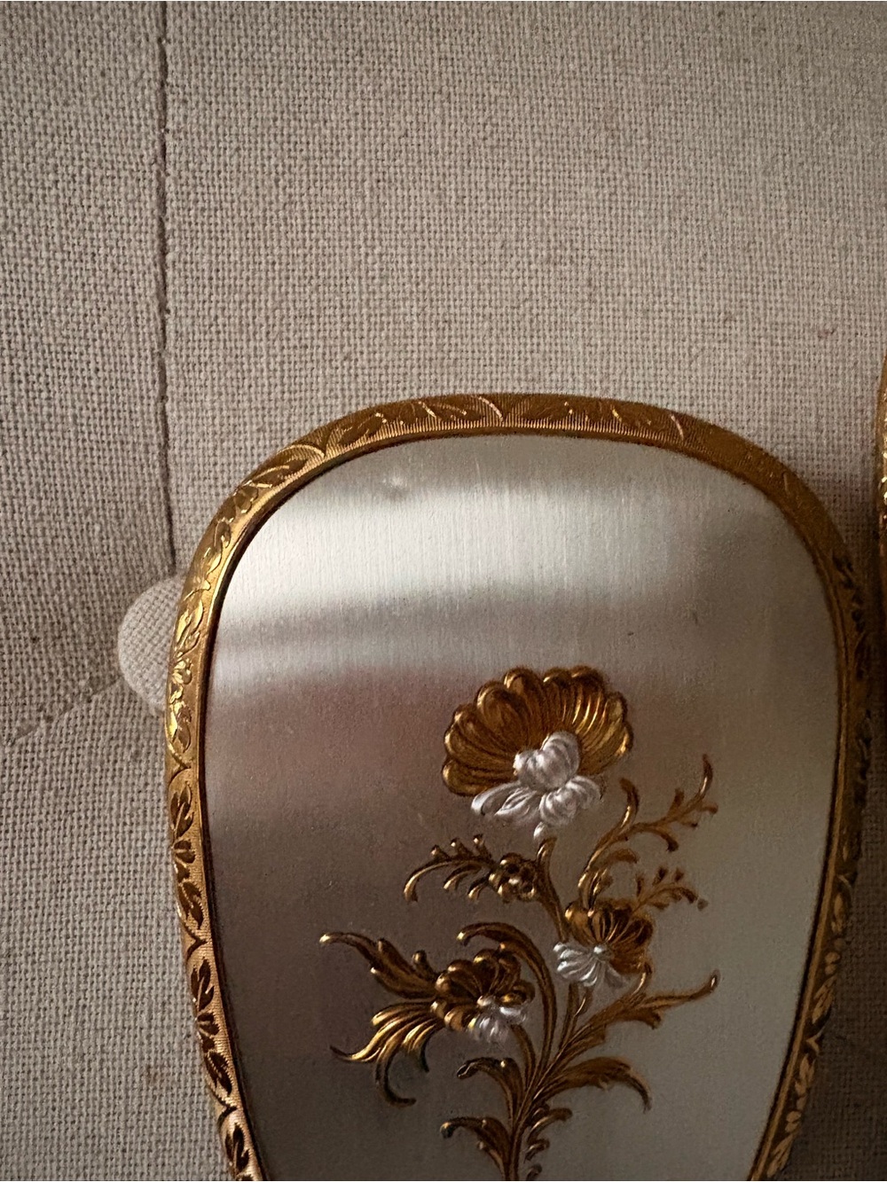 Vintage Large Ornate Floral Hand Mirror Set in Gold and Silver(Set) - Picture 3 of 3